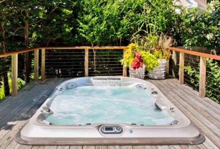 Бассейн СПА гидромассажный Jacuzzi J-495 (279х229х117см.)
