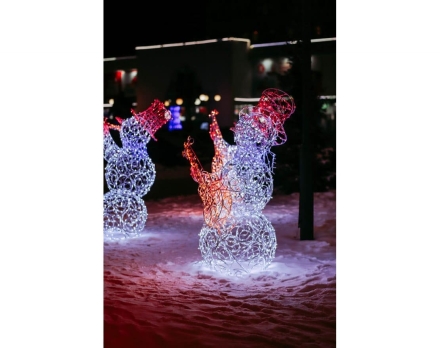 Световая фигура Снеговик-музыкант sn002 (инструмент на выбор)