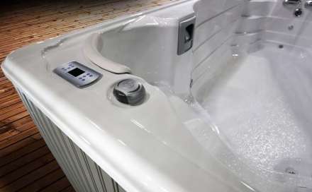 Плавательный спа-бассейн Jacuzzi J-16 PowerActive