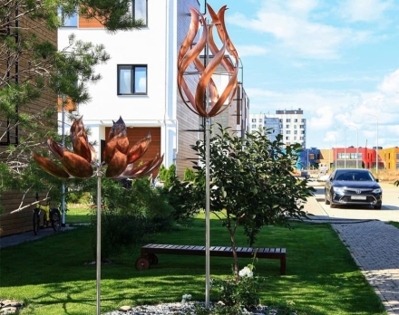 Медная скульптура Бутон Увеличенный размер