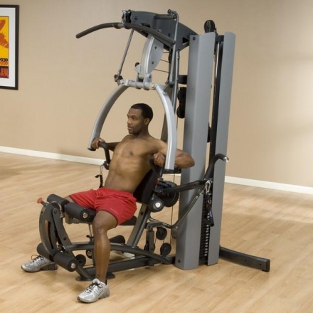 Мультистанция Body-Solid F500 с весовым стеком 140 кг
