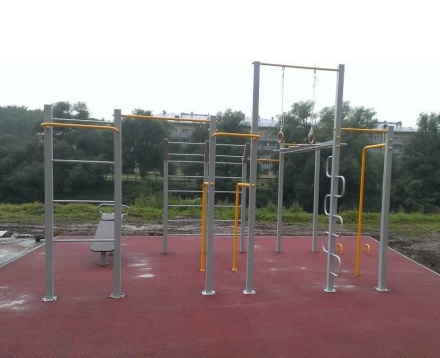 Площадка для воркаута. Уровень двор. W-1.7.11 