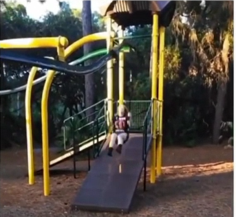 Монорельс-качели