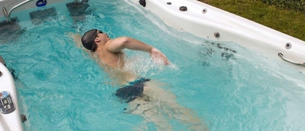 Бассейн СПА с противотоком Premium Leisure Swimmer 19