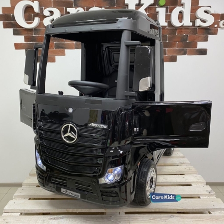 Электромобиль Mercedes-Benz Actros HL358 4WD черный