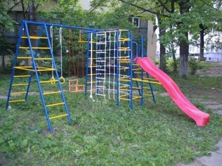 Дачный комплекс &quot;Городок&quot; с горкой