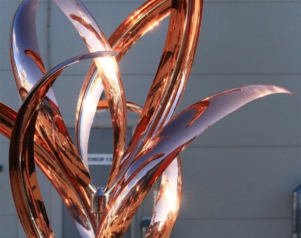 Медная скульптура Ирис Увеличенный размер