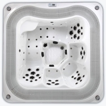 Гидромассажный спа-бассейн Gocciaspa Monviso