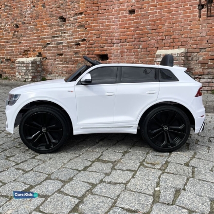 Электромобиль Audi Q8 BBH-1187 белый