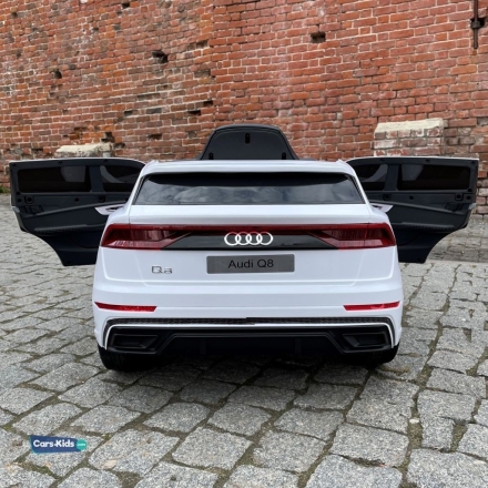 Электромобиль Audi Q8 BBH-1187 белый